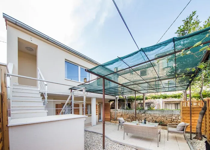 Seahouse * Komiža